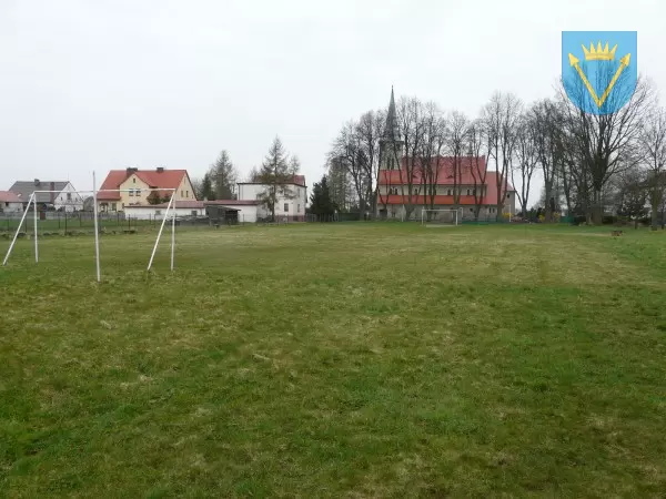 boisko szkolne  do piłki nożnej Łagiewniki Małe